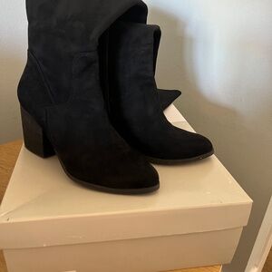 Black Knee High Boots